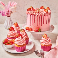 FunCakes Enchanted Cream - Erdbeer 450g