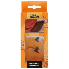 Kürbisse und Herbstblätter  aus Esspapier